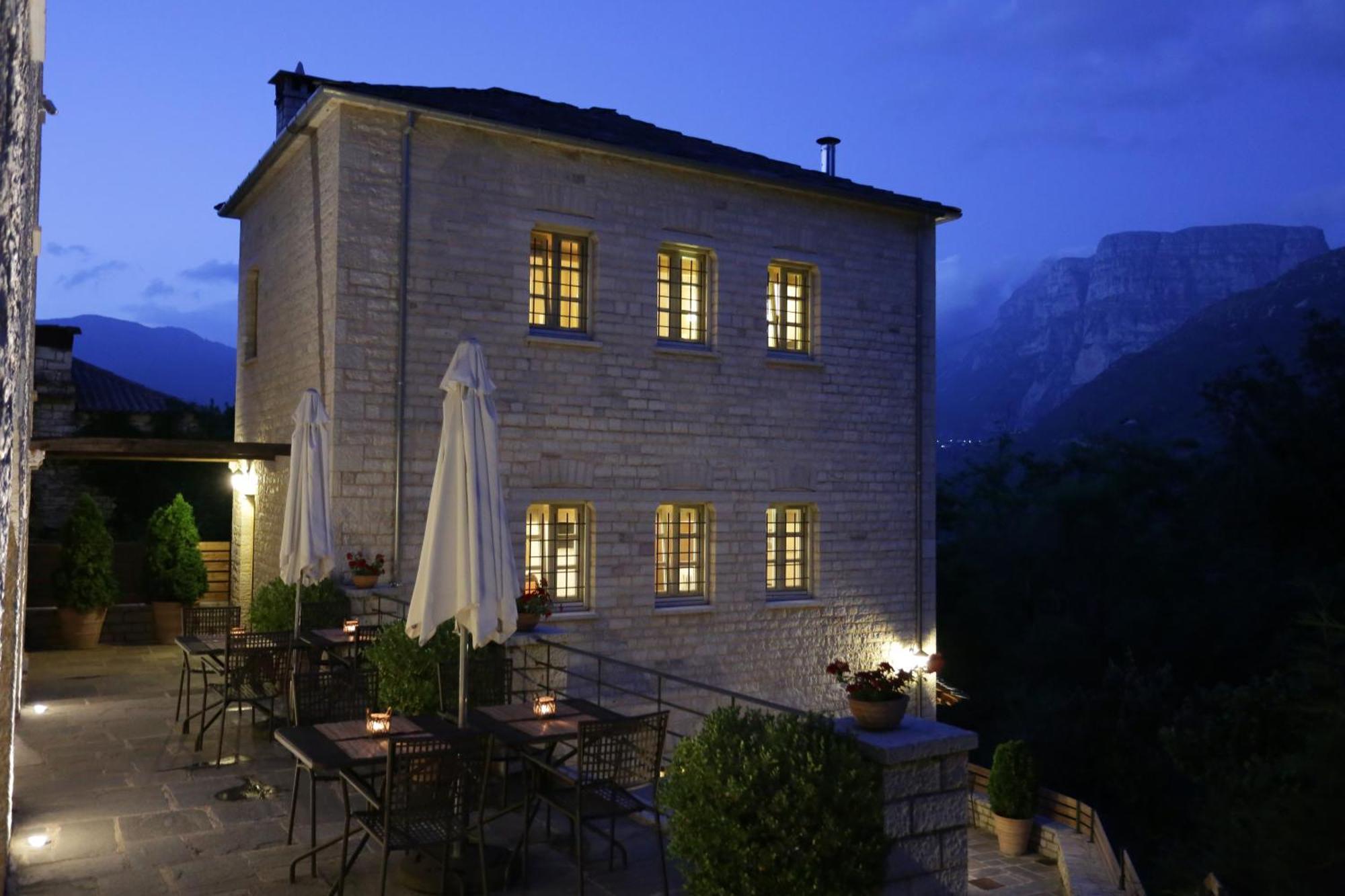 Gamila Rocks Mountain Hotel Aristi Bagian luar foto