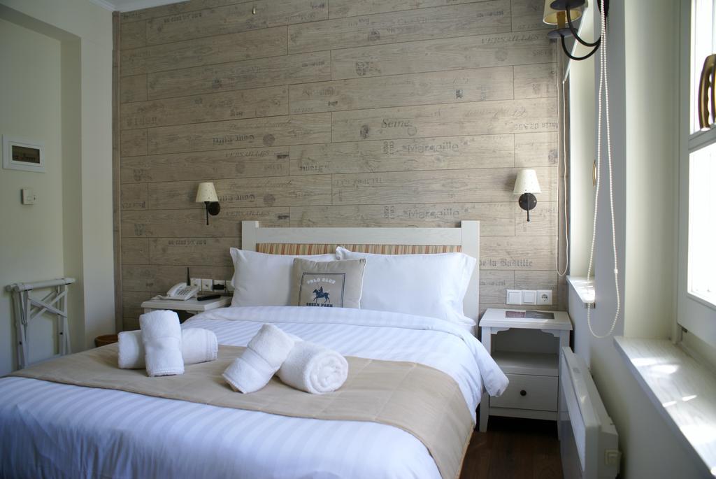 Gamila Rocks Mountain Hotel Aristi Bagian luar foto
